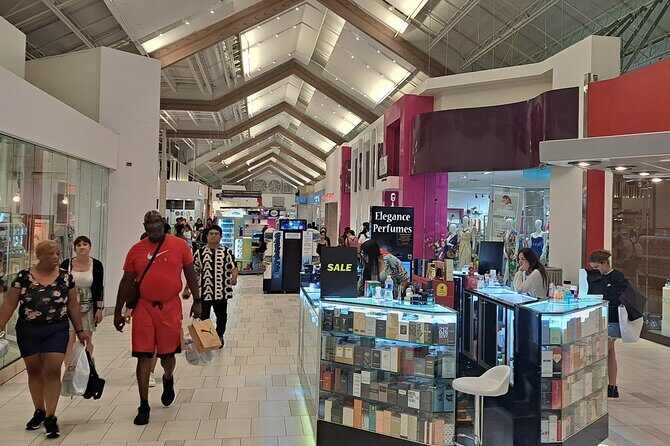 Sawgrass Mall Outlet Shopping Tour Live Guide English Español - What Makes Sawgrass Mills a Good Shopping Destination?