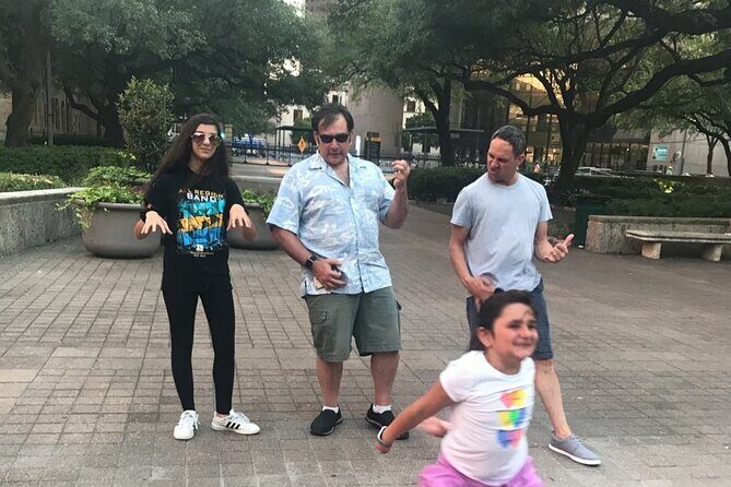 Scavenger Hunt Adventure in Lexington by Zombie Scavengers - What Travelers Say and Why It Matters