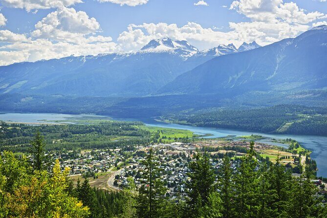 Scenic Kamloops Self Guided Audio Driving Tour to Lake Louise - The Experience of Using the Tour App