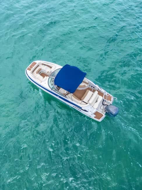 SEA MIAMI THE BEST on a 27' Crownline - A Practical Guide to the SEA MIAMI THE BEST Tour