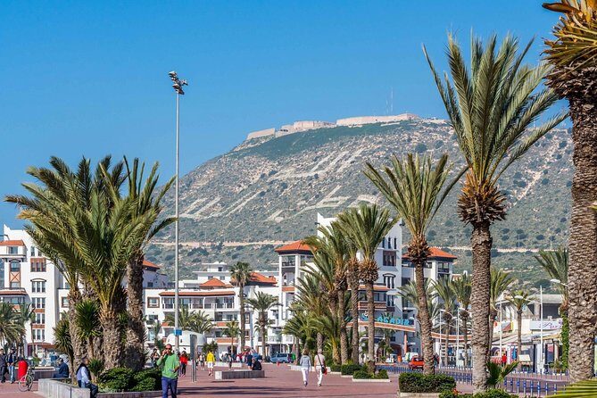 Seafront Promenade - Who Is This Tour Best For?