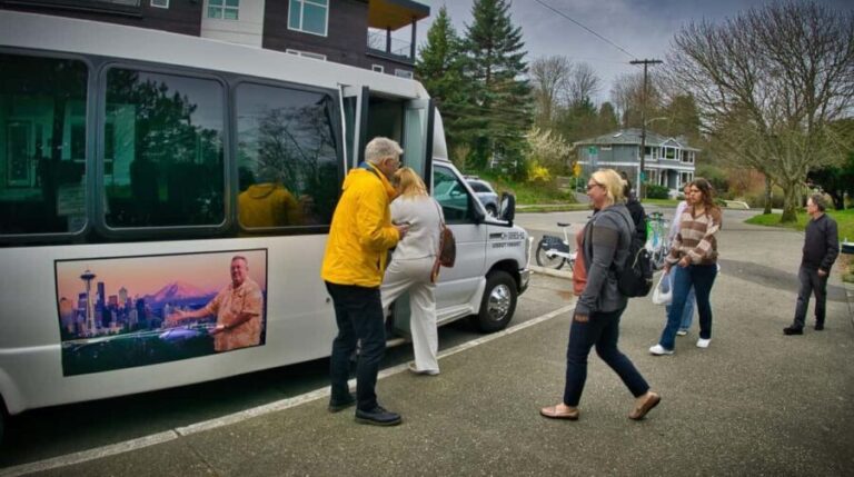Seattle: City Highlights Tour - Transportation and Group Size