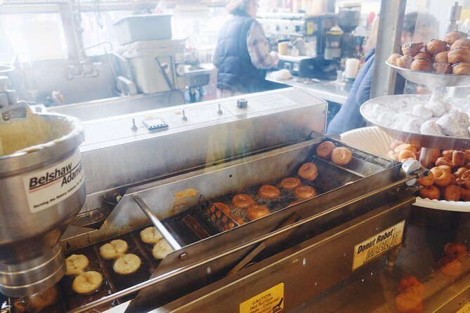 Seattle Delicious Donut Adventure & Walking Food Tour - Who Will Love This Tour?
