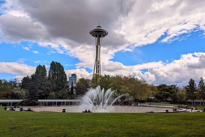 Seattle Scavenger Hunt Walking Tour and Game - The Breakdown of Key Stops and Challenges