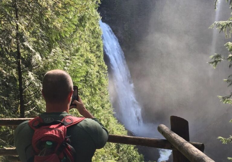 Seattle: Waterfall Wonderland Hike in Wallace Falls Park - The Trail and the Waterfalls