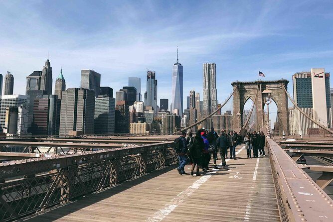 Secrets of the Brooklyn Bridge Walking Tour - What Makes the Tour Stand Out?