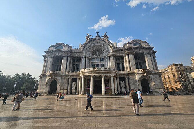 Secrets of the Historic Center Markets and Culture - A Deep Dive Into the Itinerary