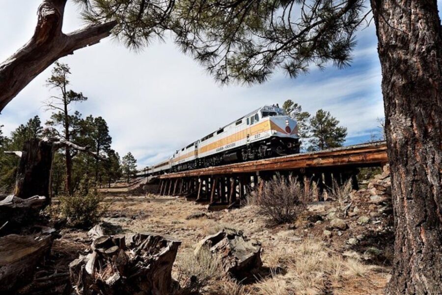 Sedona, AZ: Grand Canyon Guided Tour and Historic Railway - The Value of the Tour