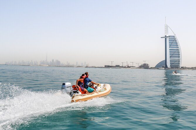 Self-Drive Speedboat Tour in Dubai - The Experience: Authentic Photos and Friendly Guides