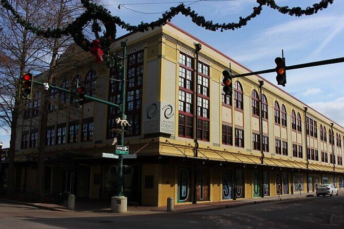 Self-Guided Lafayette Scavenger Hunt: Lafayette In Full Bloom - The Pros and Cons of This Experience