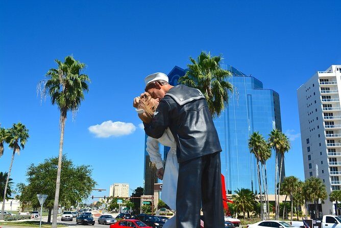 Self-Guided Sarasota Scavenger Hunt: Sarasota Spectacles - Exploring Sarasota Through a Unique Lens
