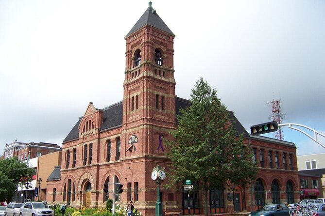 Self-Guided Scavenger Hunt: Birthplace of Confederation - What Makes It Stand Out