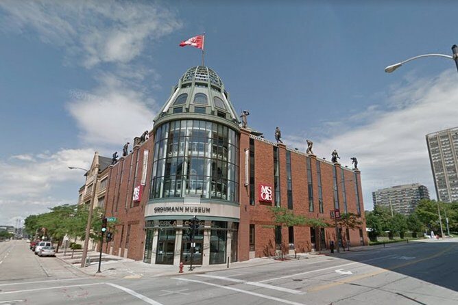 Self-Guided Scavenger Hunt: Milwaukee A Splash of Color - The Itinerary and Key Stops
