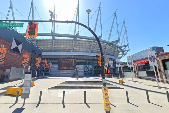 Self-Guided Scavenger Hunt: Vancouver Red Bricks & Gold Dragons - Starting Point and Logistics