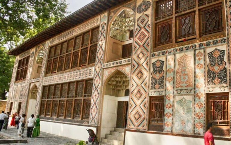 Sheki group Tour from Baku with guide - The Experience and Reviews