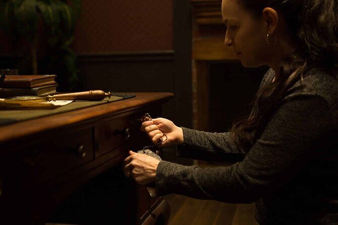 Sherlock Studies 75-Minute Escape Room - What to Expect on the Day