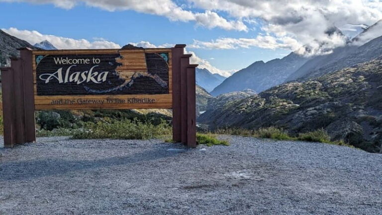 Skagway: Yukon, White Pass, & Husky Sled Camp Combo Tour - The Value of This Tour