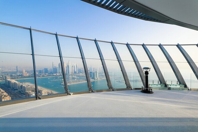 Skip The Line: The View At The Palm Entry to Level 52 + 54 - Key Points in Detail