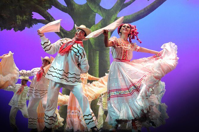 Small Group: Discover the Folkloric Ballet of Mexico - The Sum Up