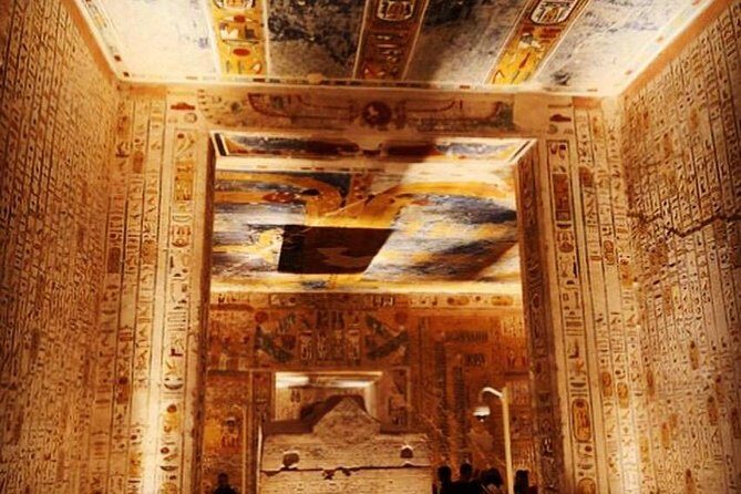 Small Group Excursion to Luxor Valley of the Kings from Hurghada - Practical Tips to Get the Most Out of the Tour