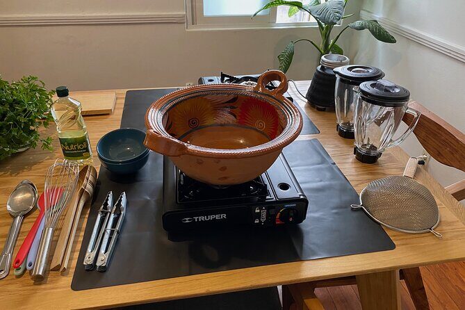 Small Group Multi-Variety Tamal Cooking Class in La Condesa - Authenticity, Education, and Fun