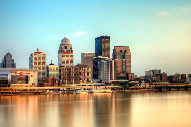 Smartphone-Guided Walking Tour of Downtown Louisville Sights & Stories - Traversing the Route: What to Expect