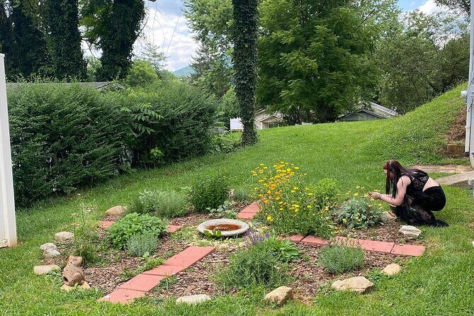 Smoke Bundle Making Workshop near Asheville - FAQs