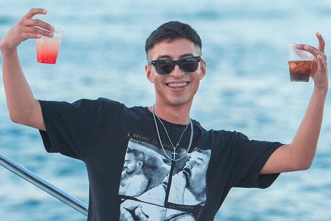Snorkel, Boat Tour, Open Bar & Lunch! - Who Is This Tour Best For?
