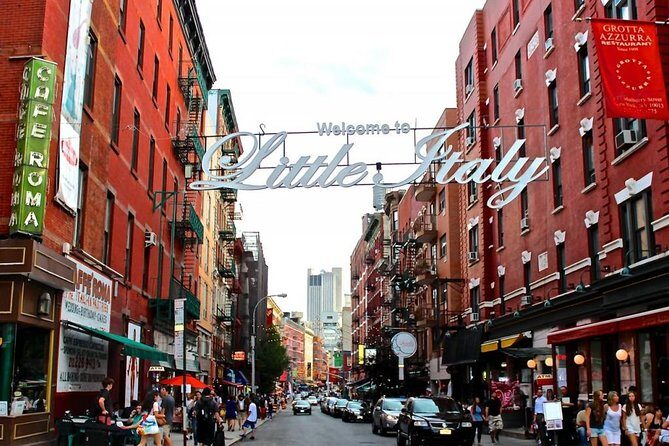 Soho, Little Italy, Chinatown Private Tour - Exploring Chinatown