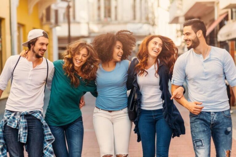 SoHo,Little Italy & Chinatown Walking Tour in New York City - The Charm of SoHo: Art, Architecture, and Celebrity Sightings