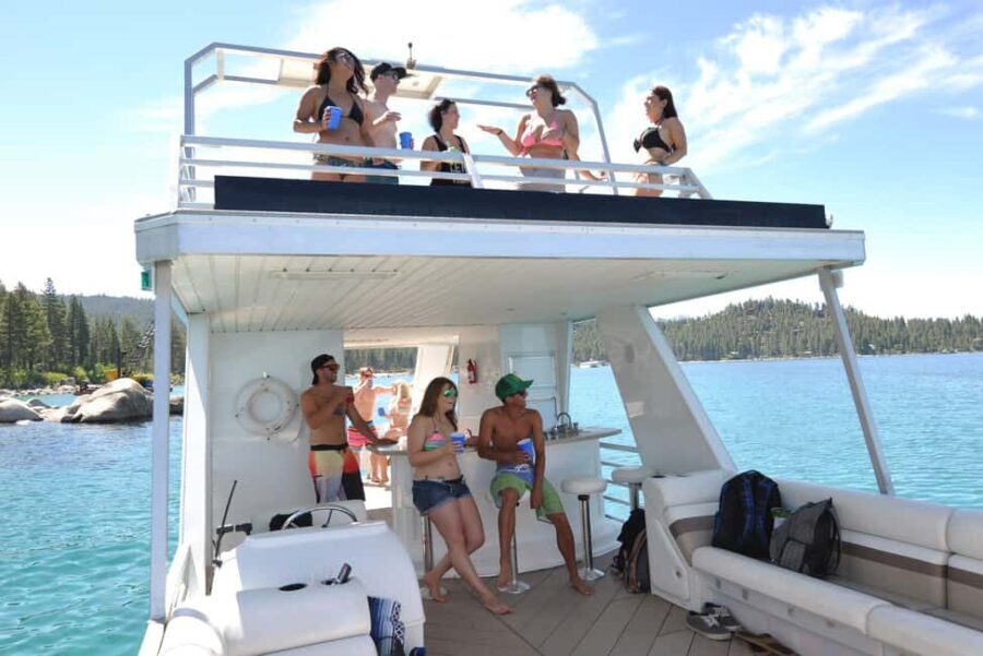 South Lake Tahoe: 36-Foot Weekender Pontoon Boat Rental