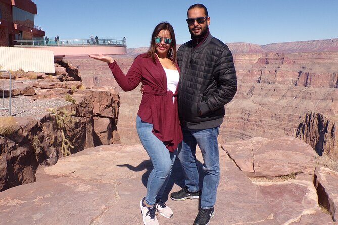 Spanish Grand Canyon Tour with Skywalk Access and Lunch - How This Tour Stands Out