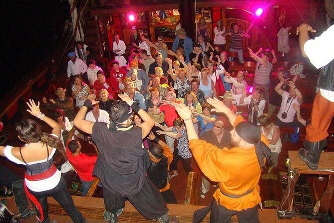 Spectacular Pirate Show, Lobster Dinner & Open Bar in Cancún Bay - Dining with the Pirates: Lobster and More