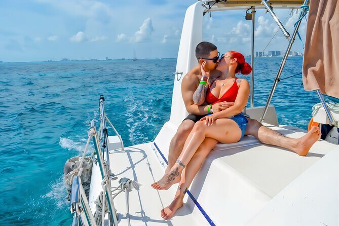 Splendid Isla Mujeres Catamaran: drinks and fun all day! - Who Would Love This Tour?