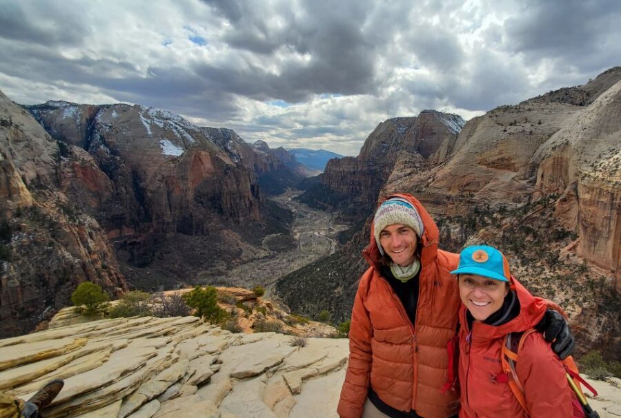 Springdale: Angels Landing Summit Guided Hike with Permit
