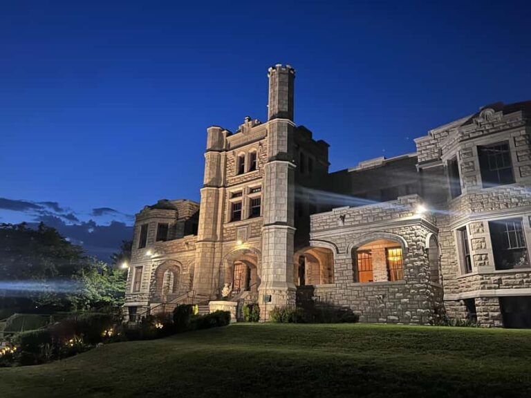 Springfield, Missouri, US: Ghost Tour inside Pythian Castle - Value and Practical Details