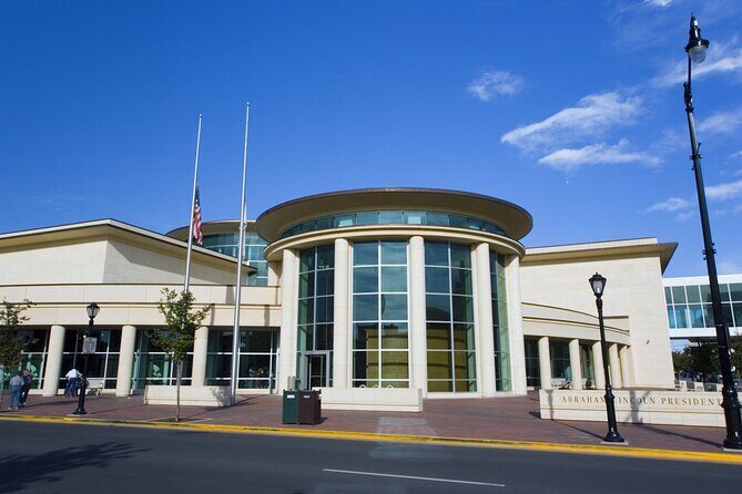 Springfield Self-Guided Walking Audio Tour - The Detailed Itinerary
