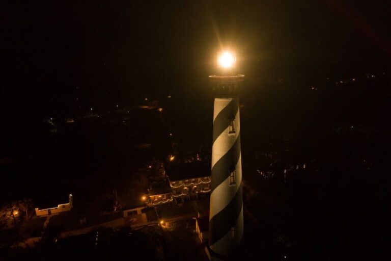 St. Augustine, FL: Everdark Express Shadow Shuttle Tour - The Experience of Investigating Haunted Sites