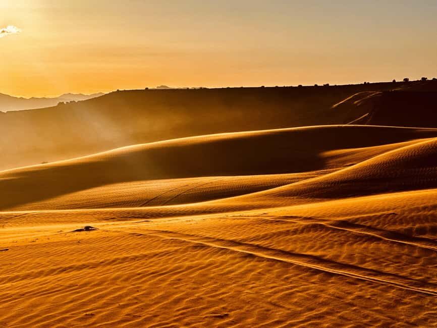 St. George: Sand Mountain Sunset Jeep Tour (Private)