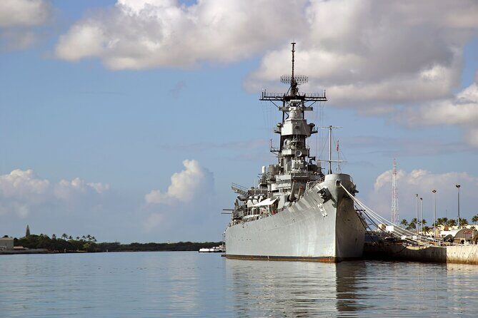 Stars and Stripes Tour: Pearl Harbor and Battleship Missouri - What to Expect and Practical Details