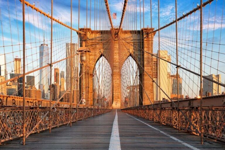 Statue of Liberty & Ellis Island by Ferry with Private Guide - Practical Tips for Your Visit
