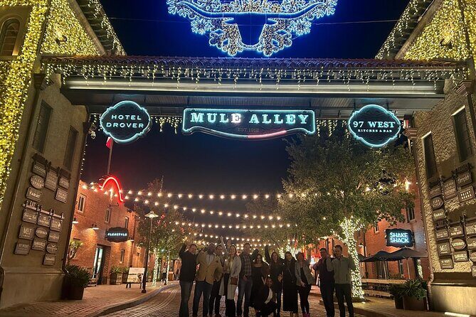 Stockyards Jingle & Mingle Holiday Saloon Crawl in Fort Worth - The Practicalities