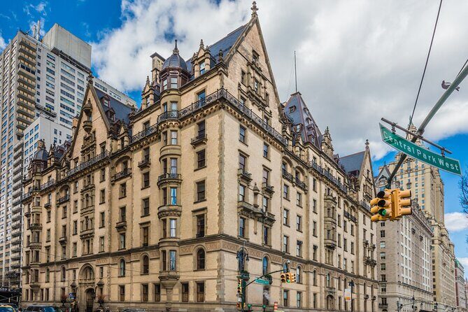 Stories of the Upper West Side: Self-Guided Puzzle Walk - Value and Practical Aspects