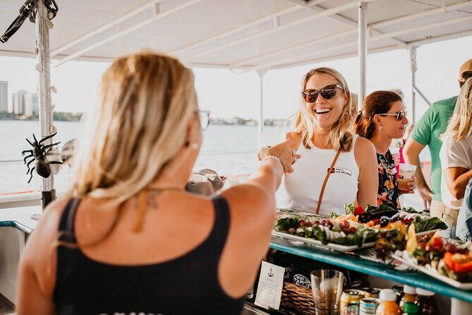 Sun & Sightseeing Hakuna Matata Catamaran Cruise in Palm Beach - The Experience and Itinerary