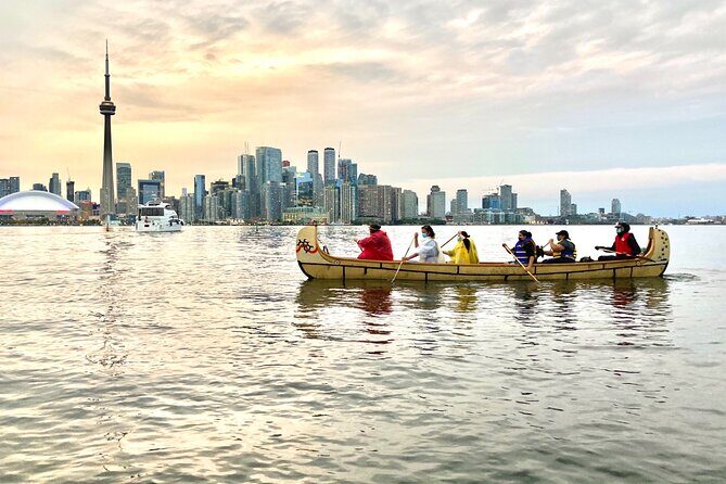 Sunset Canoe Tour of the Toronto Islands - The Islands and Their Allure