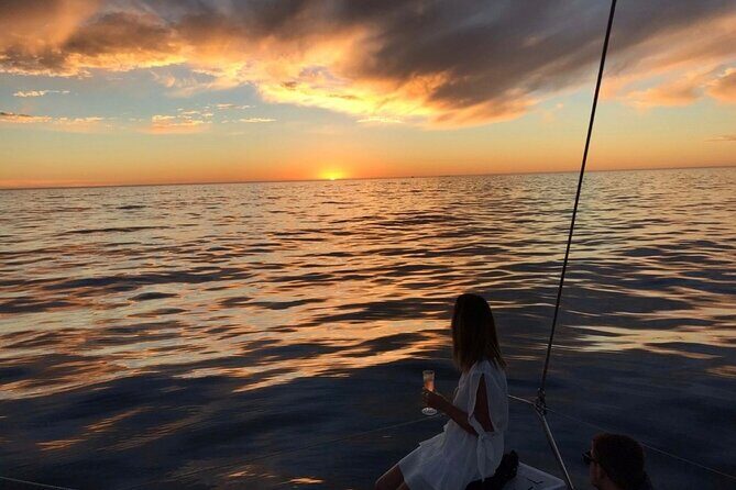 Sunset Champagne Cruise from Cape Town - Who Should Consider This Cruise?