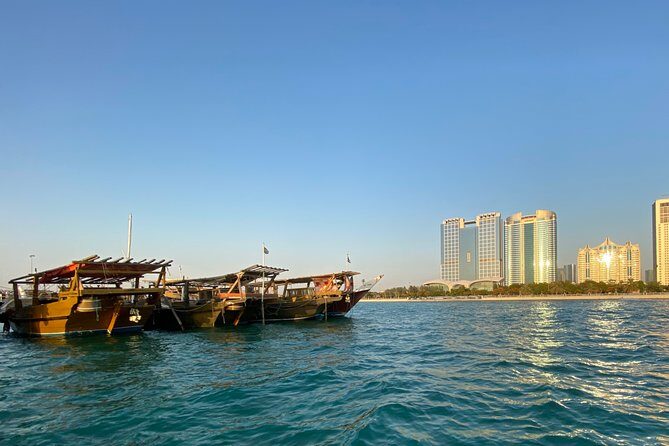 Sunset Corniche Cruise - 2 hours trip - The Sum Up