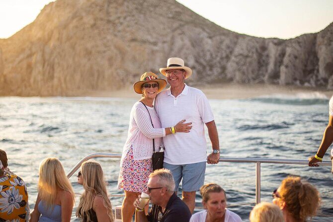 Sunset Cruise in Los Cabos with Jazz and Wine - The Experience in Detail