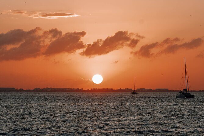 Sunset Party at Isla Mujeres! Round Transportation from Cancun - What to Expect During the Tour