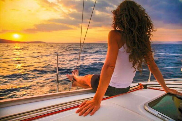 Sunset Sailing to Isla Mujeres with Cancún Transfer - Isla Mujeres: The Highlight Stop